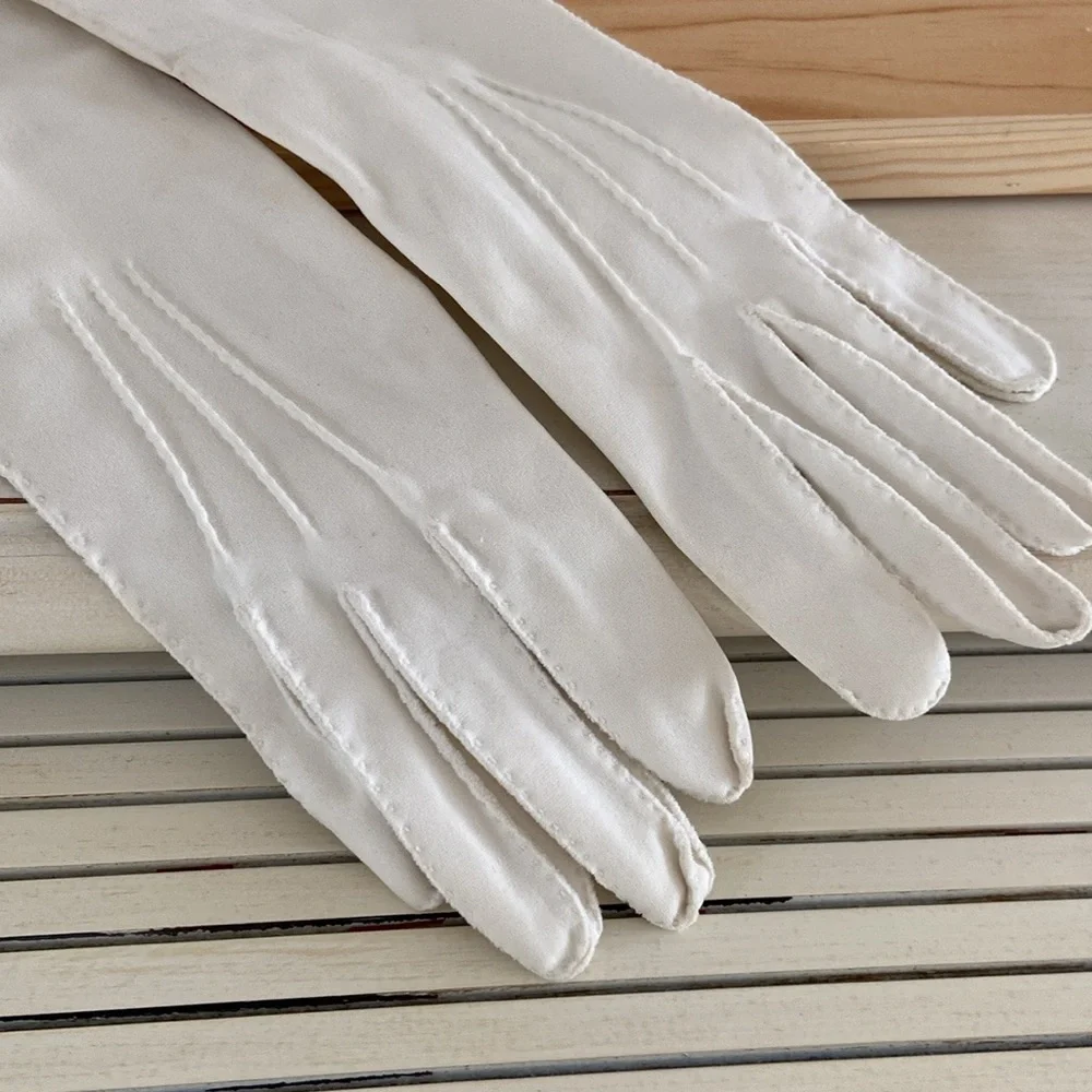 Womens Vintage White Church Dress-Up Fancy Easter Gloves
